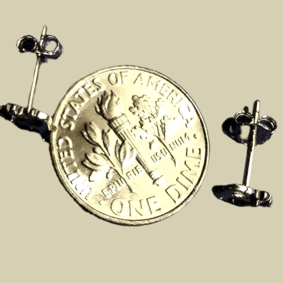 925 Sterling Silver Crossed Anchor Stud Earrings - Picture 2 of 2